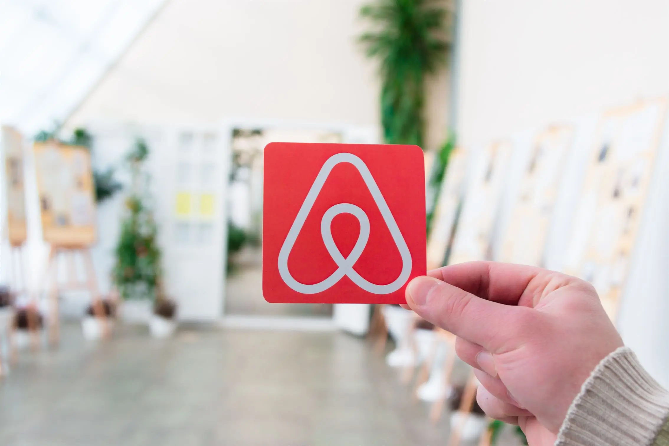 buy verified Airbnb account